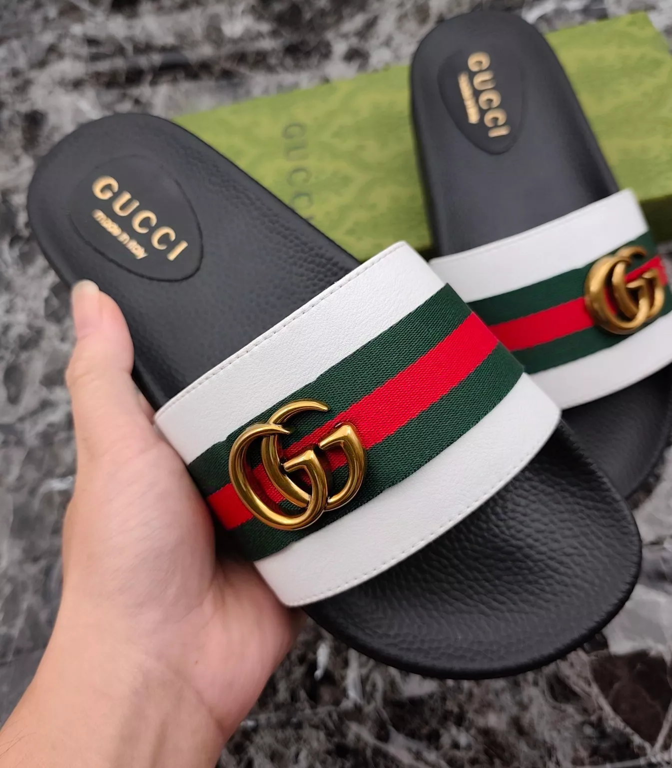 gucci chaussons pour homme s_12a27b52